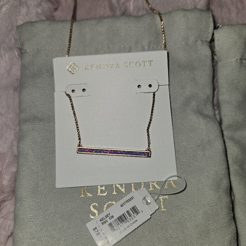 Kendra Scott Kelsey Necklace with Matching Mae Earrings in Rose Gold